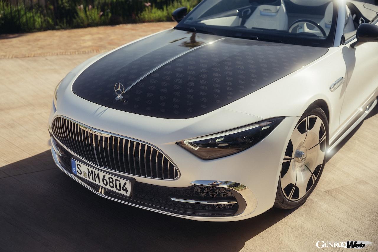 「メルセデス・マイバッハ SL 680 モノグラム シリーズ」のエクステリア。