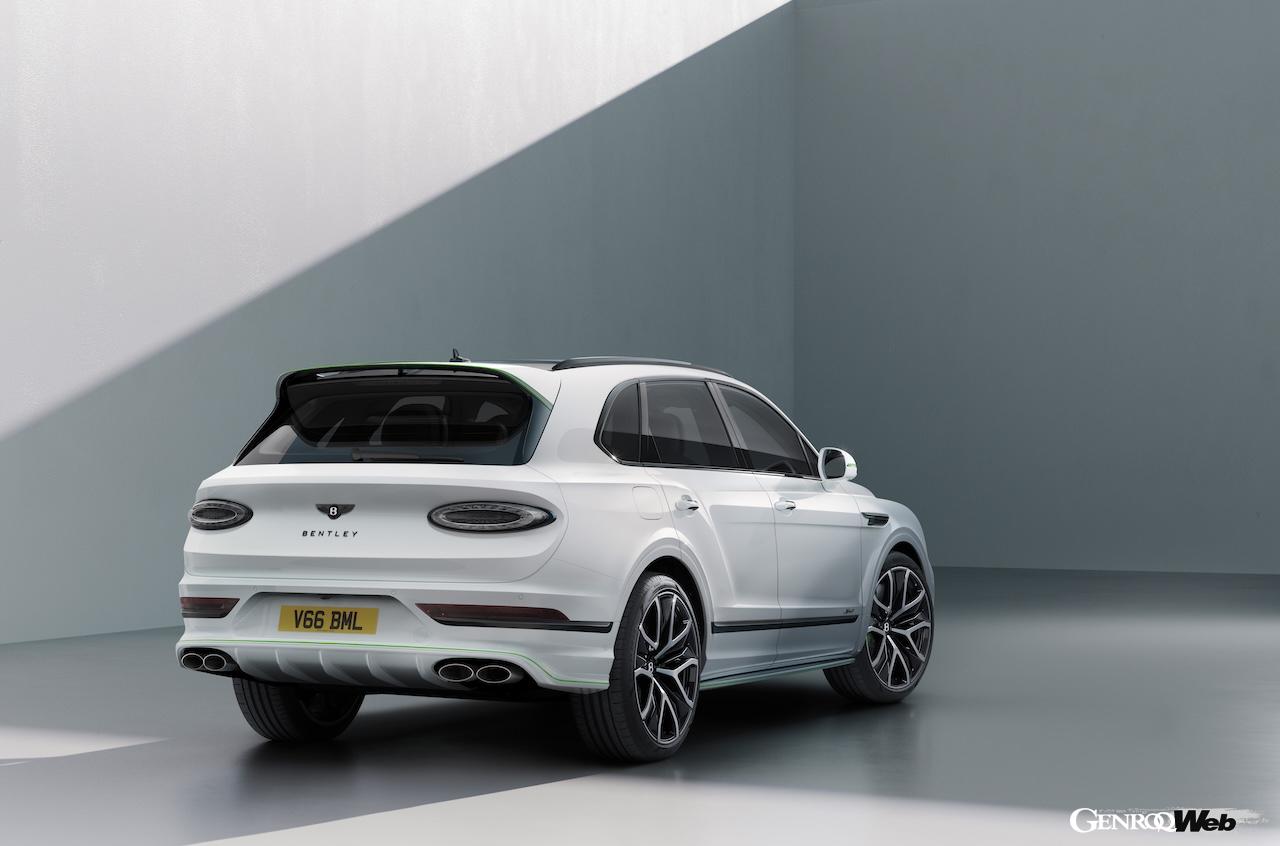 ハイパフォーマンスSUV「ベントレー ベンテイガ スピード」のエクステリア。