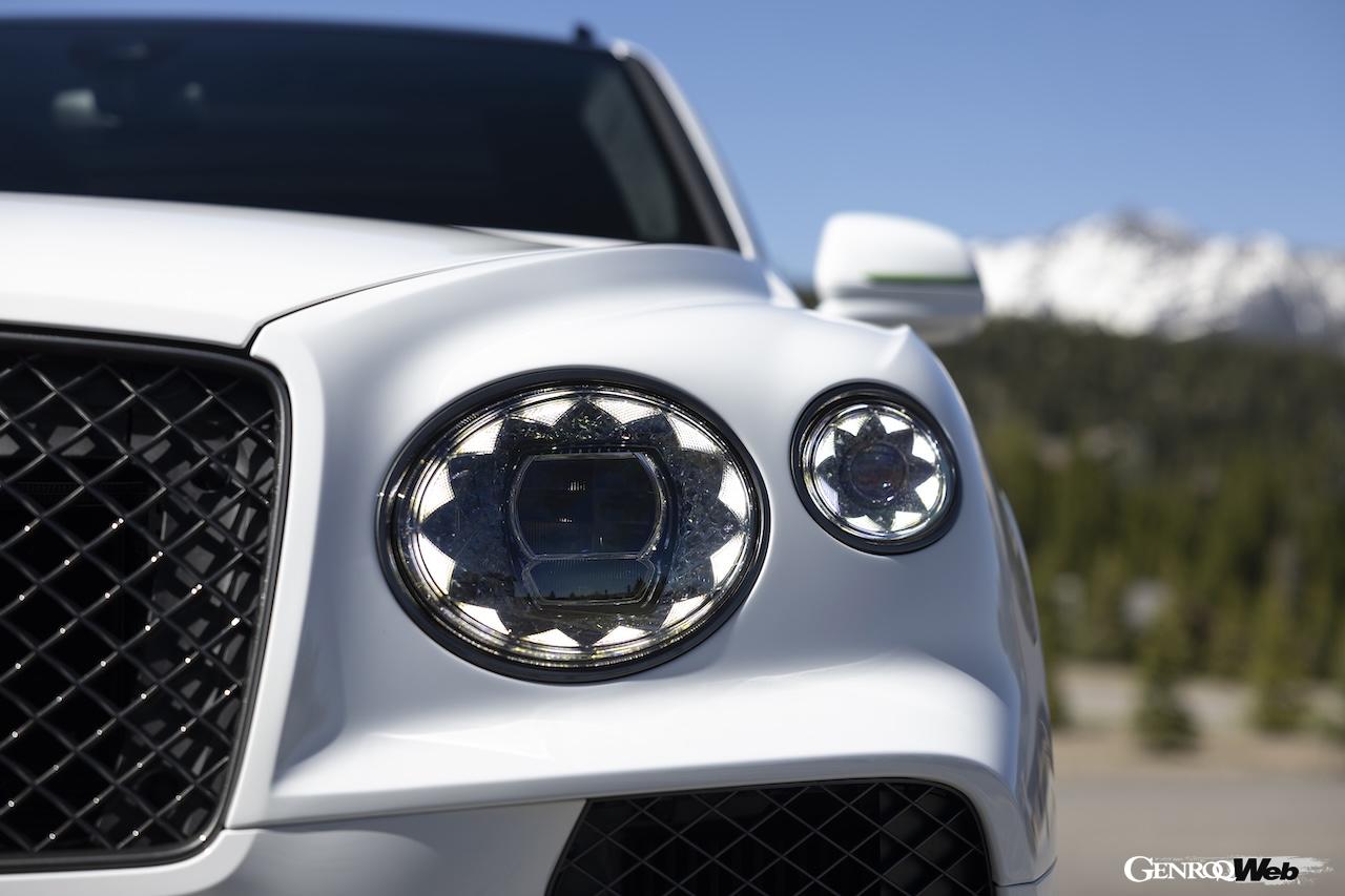 ハイパフォーマンスSUV「ベントレー ベンテイガ スピード」のエクステリア。