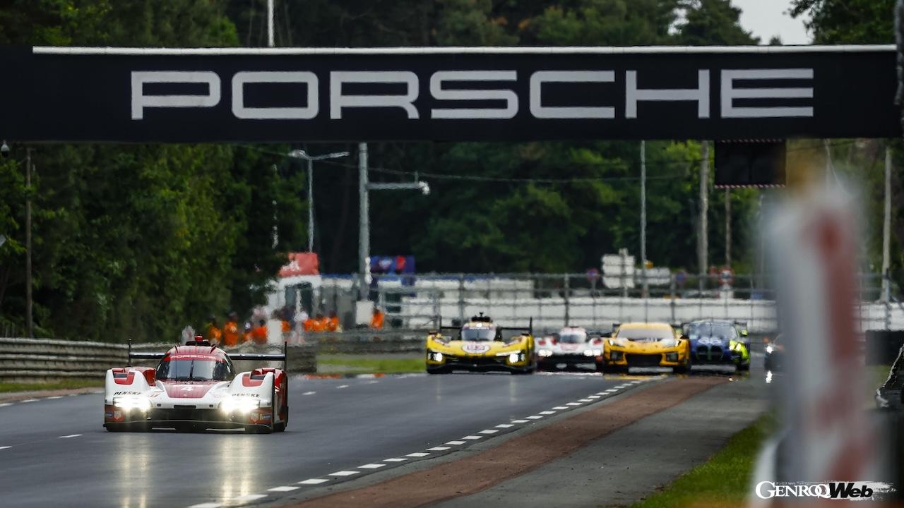 2025年シーズンのル・マン24時間レース、公式テストデイに参加した、ポルシェ 963。