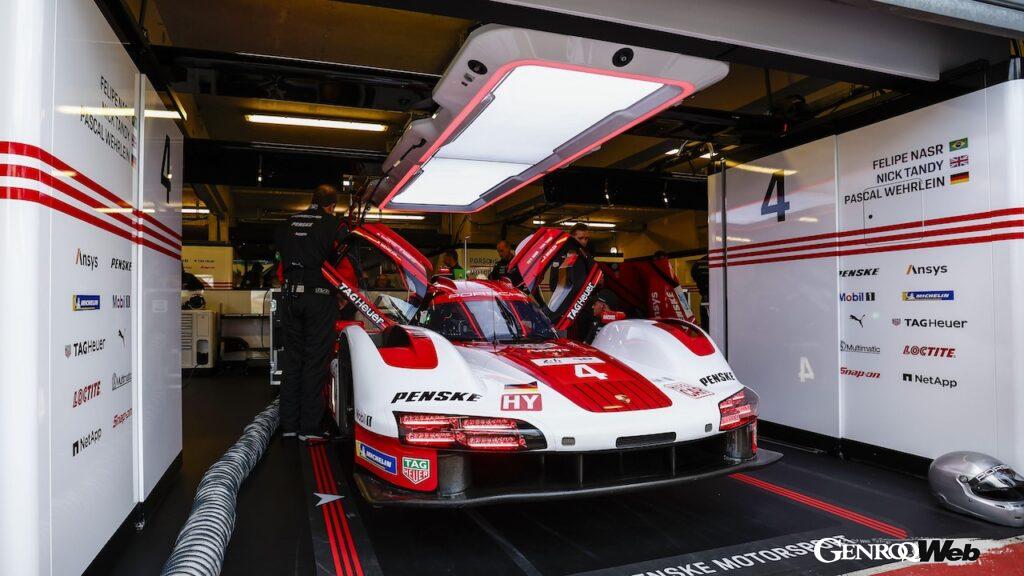 2025年シーズンのル・マン24時間レース、公式テストデイに参加した、ポルシェ 963。