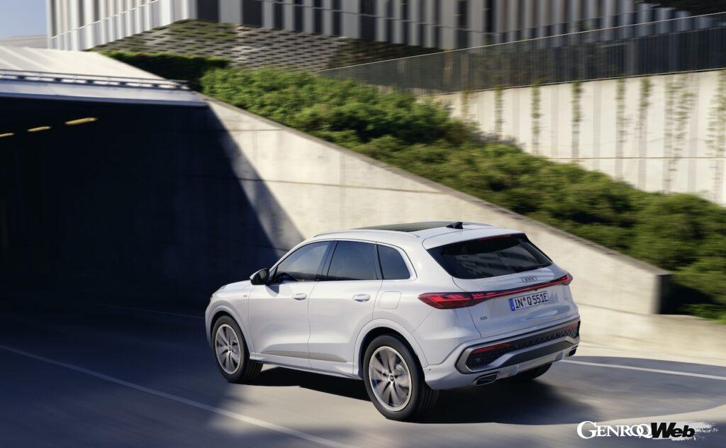 「アウディ Q5 e-hybrid」のエクステリア。