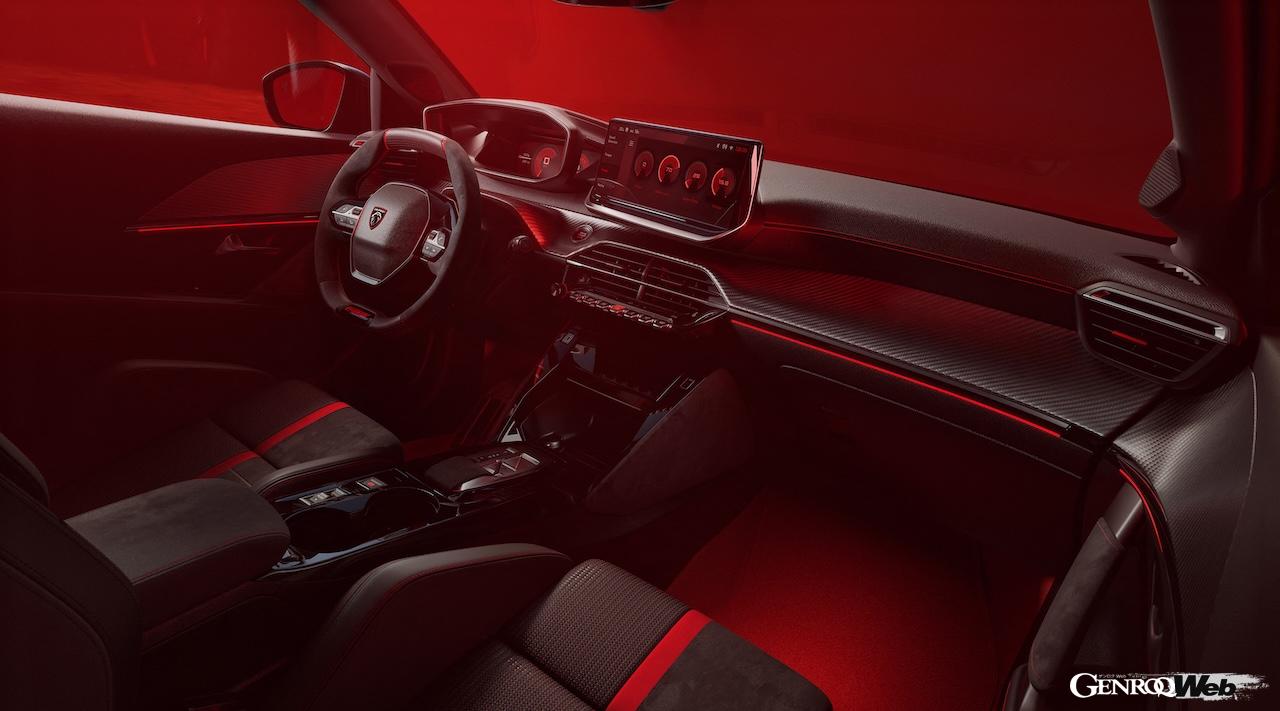 フル電動スポーツハッチ「プジョー E-208 GTi」のインテリア。