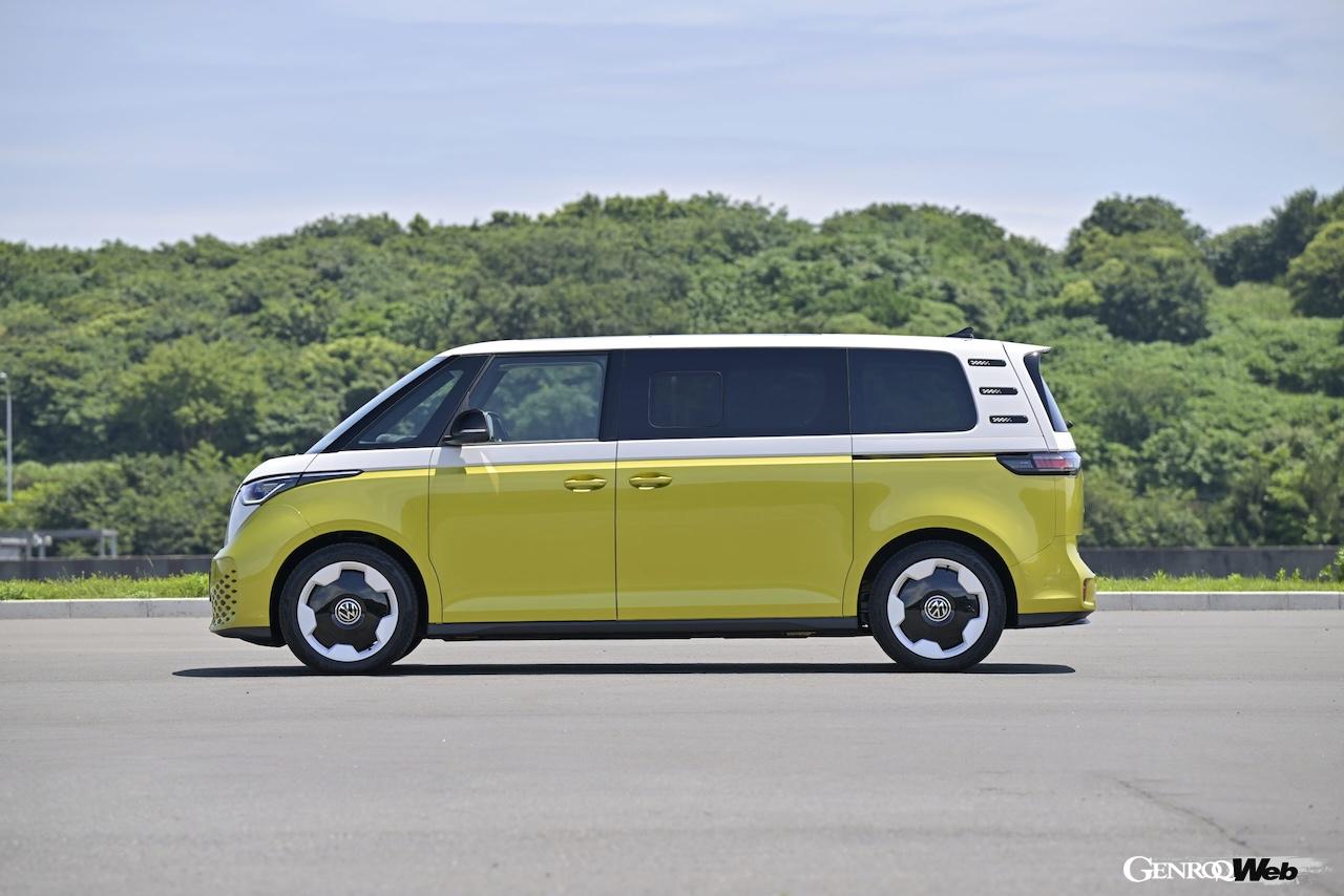 「フォルクスワーゲン ID. Buzz Pro ロングホイールベース」のエクステリア。