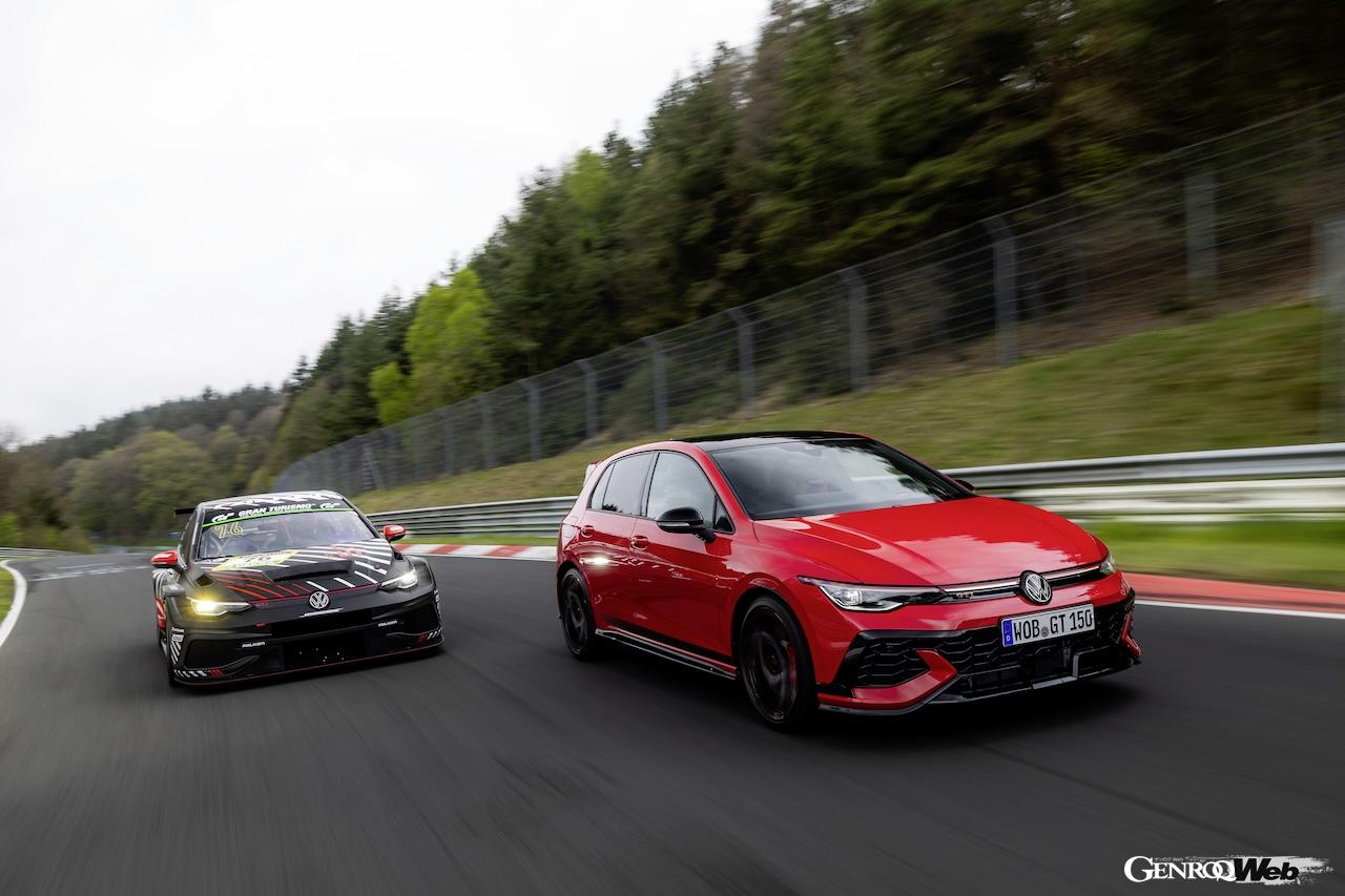 ニュルブルクリンク24時間レースに参戦した「ゴルフ GTI クラブスポーツ 24h」と、「フォルクスワーゲン ゴルフ GTI エディション 50」。