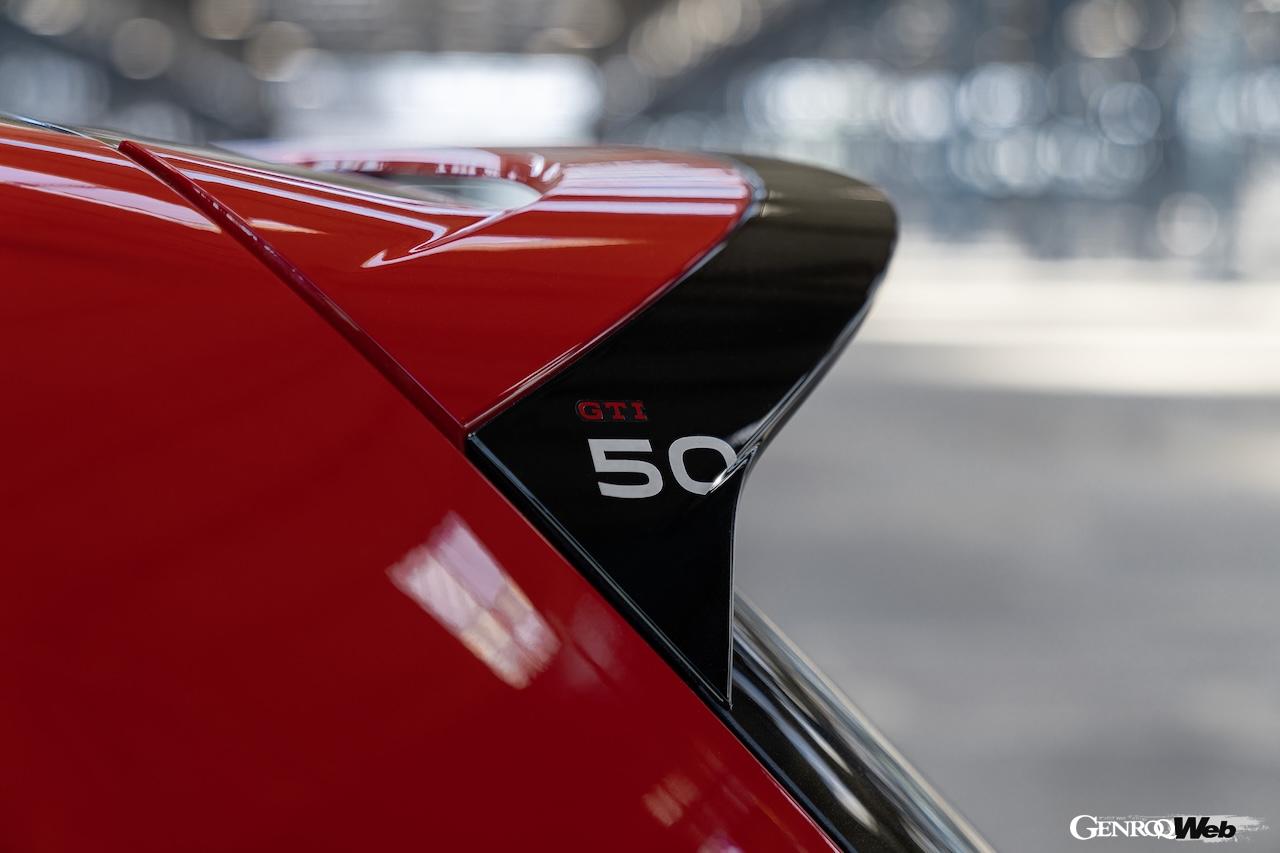 「フォルクスワーゲン ゴルフ GTI エディション 50」のエクステリア。