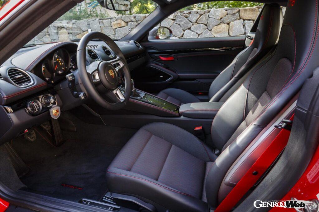 ポルシェ 718 ケイマン