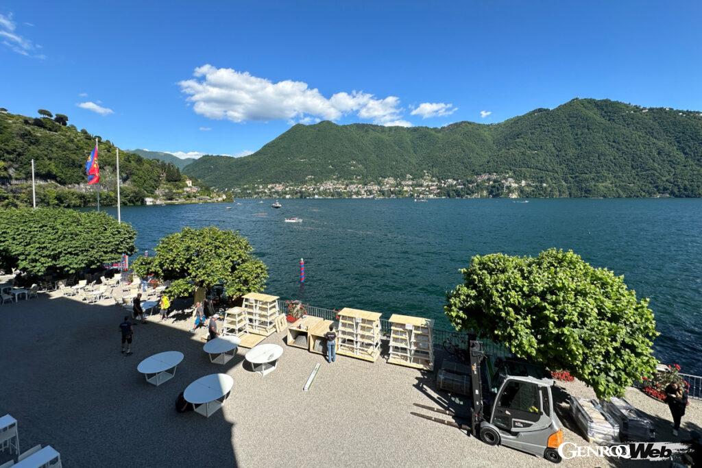 ホテルのテラスレストランで朝食を摂る。ここからの眺めがまた最高だ。