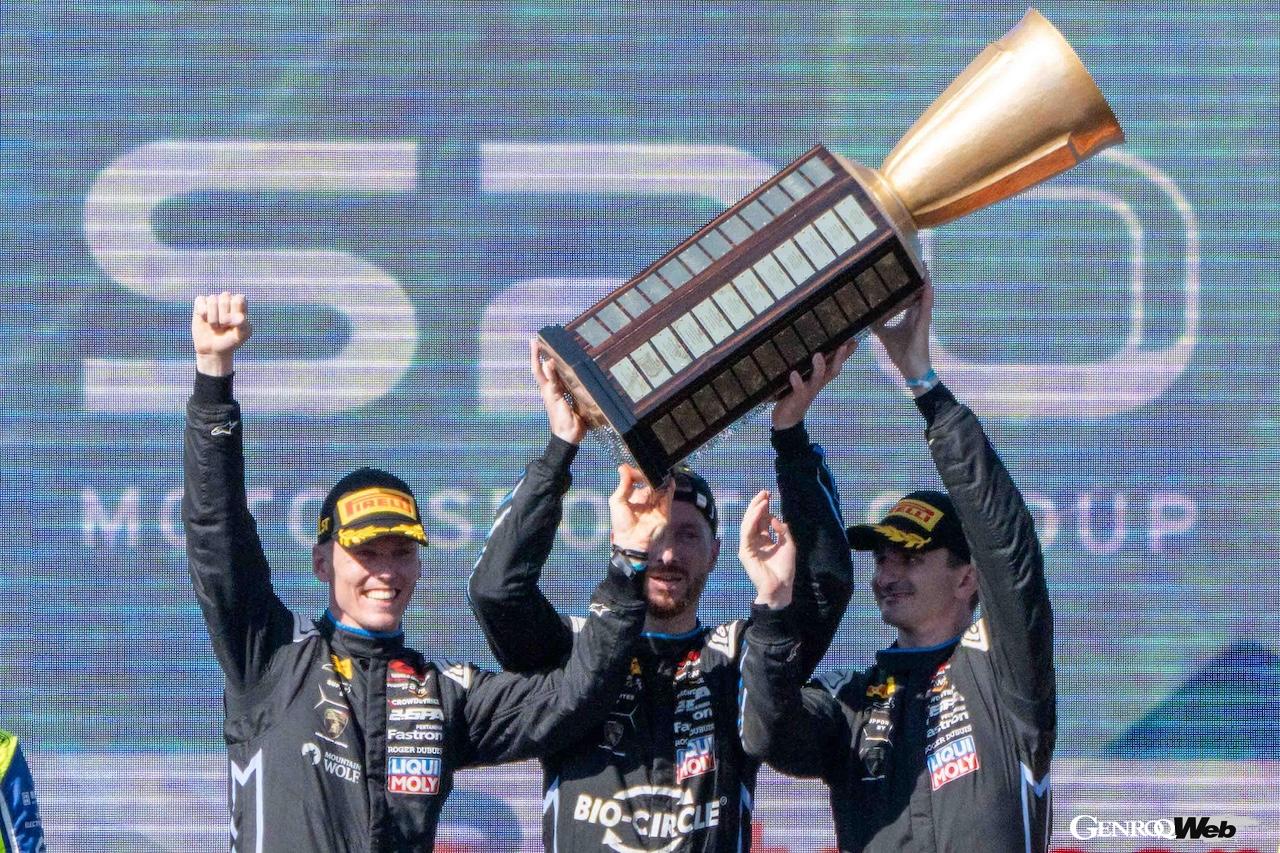 間もなく発表される新型レーシングカー「テメラリオ GT3」を前に、ウラカン GT3 エボ2が、101年の歴史を持つスパ24時間レースで総合優勝を飾った。