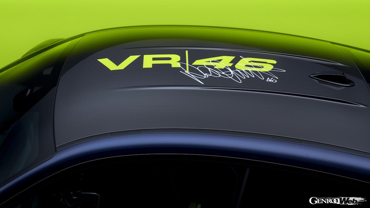 ヴァレンティーノ・ロッシとコラボレーションした限定仕様「BMW M4 CS VR46」の専用ディテール。