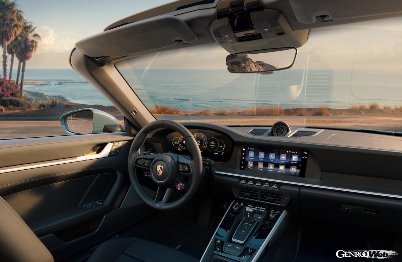 「ポルシェ 911 タルガ 4S」のインテリア。