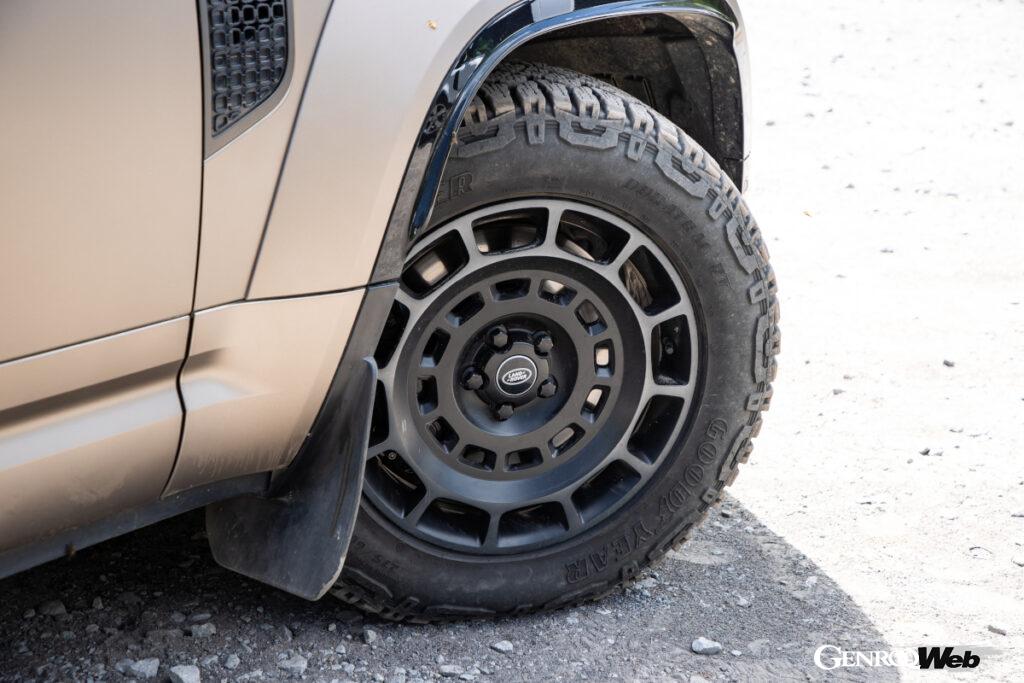 試乗車は、南アフリカの国際試乗会にも供された個体で、グッドイヤー・ラングラーのラギッドテレーンタイヤを装備していた。