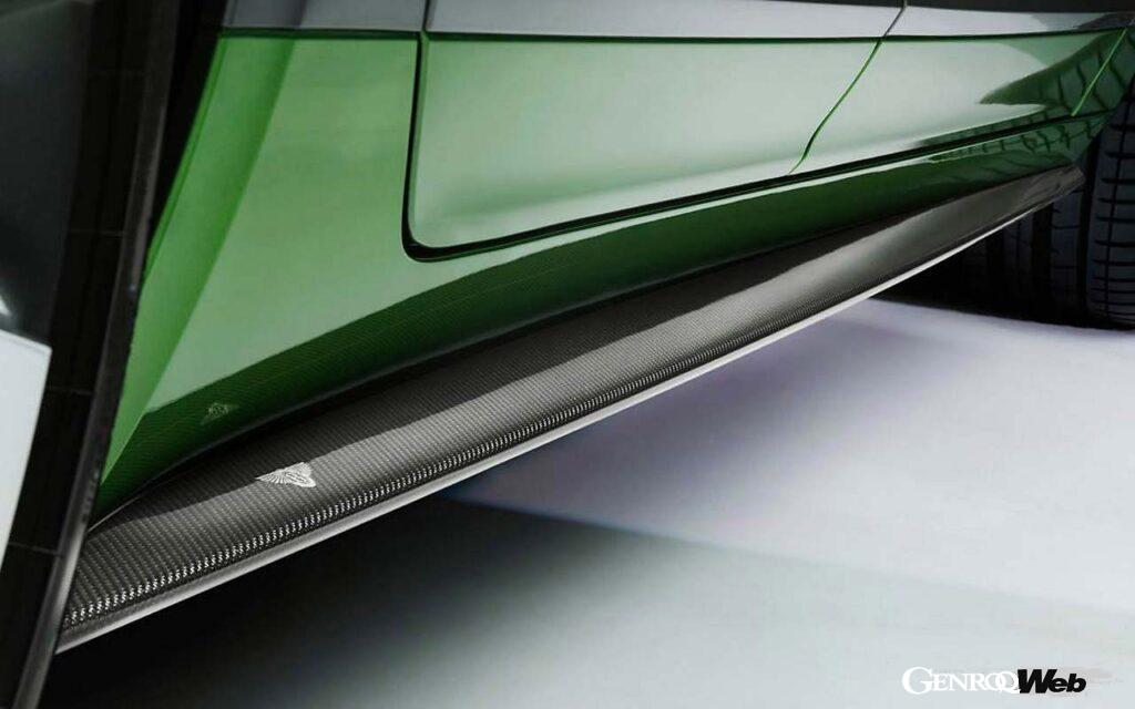 カーボンパーツでスポーティに彩る「スタイリング・スペシフィケーション」