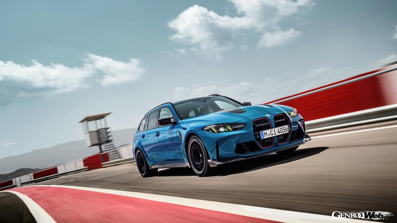 30台が限定導入される「BMW M3 CS ツーリング」の走行シーン。