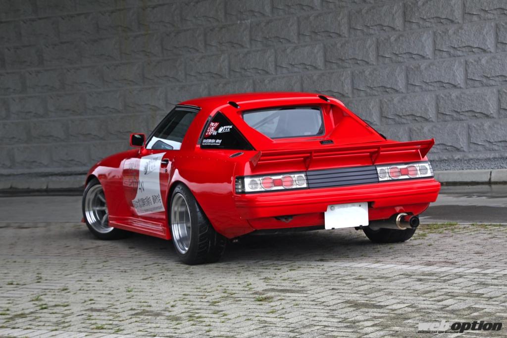 伝説のマツダRX-7“254”を自作!?」内外装からプッシュロッドサスまで