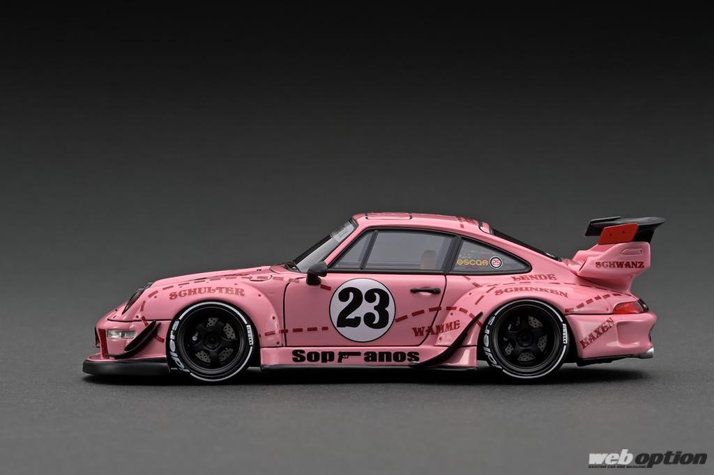 ピンクピッグ×RWBが1/43スケールに！」ポルシェマニアは
