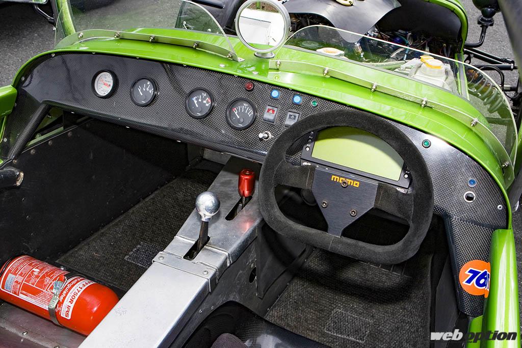 スーパーセブンにカワサキ魂を注入!?」ZX-12Rエンジンで実現した驚異の