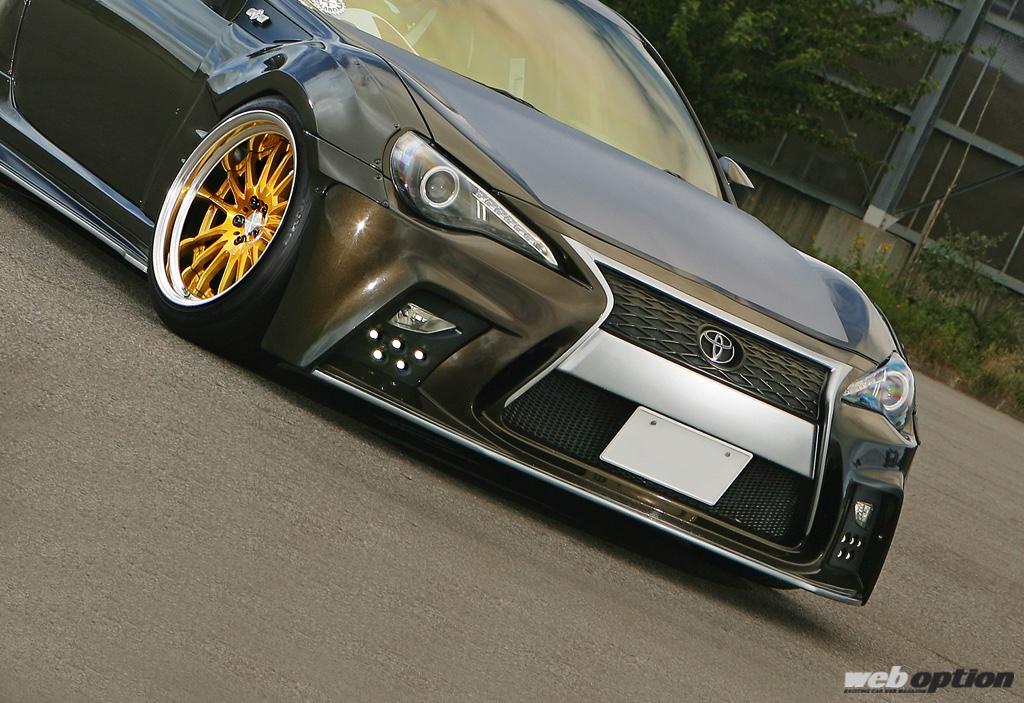 ママの愛車はワイドボディのZN6型86!?」オリジナリティを徹底追求した