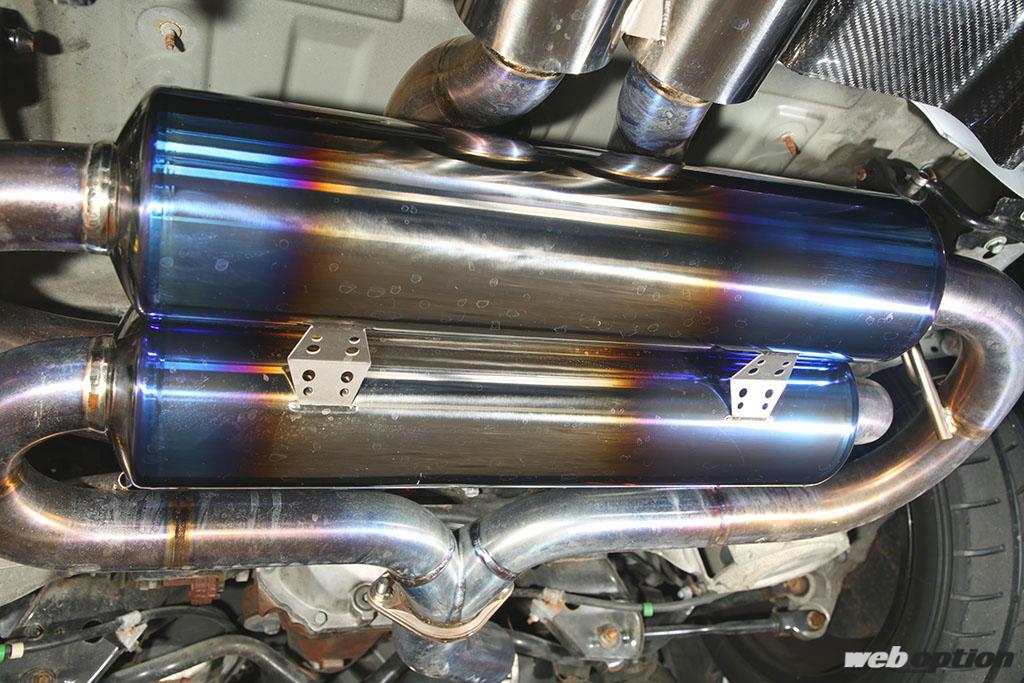 Z34型フェアレディZに最強の排気環境を！」R1チタンが提案する
