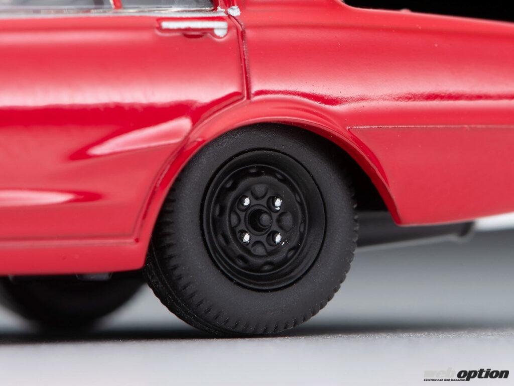 トミーテックのハコスカ4ドアに新仕様登場！」GT-Rと2000GTの2グレード