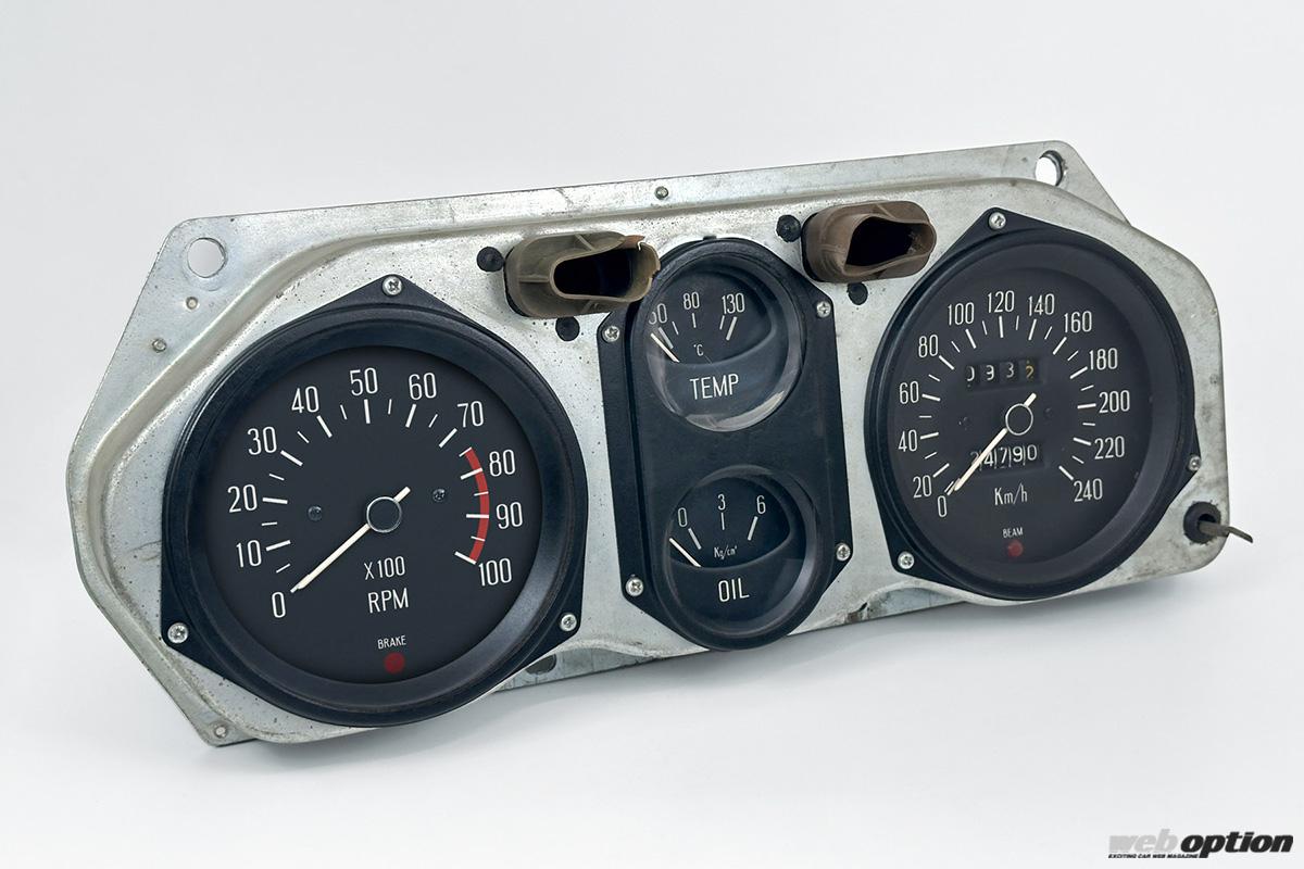 z432「タコメーター」 箱スカ前期2000GTR専用 箱入り，未使用 箱