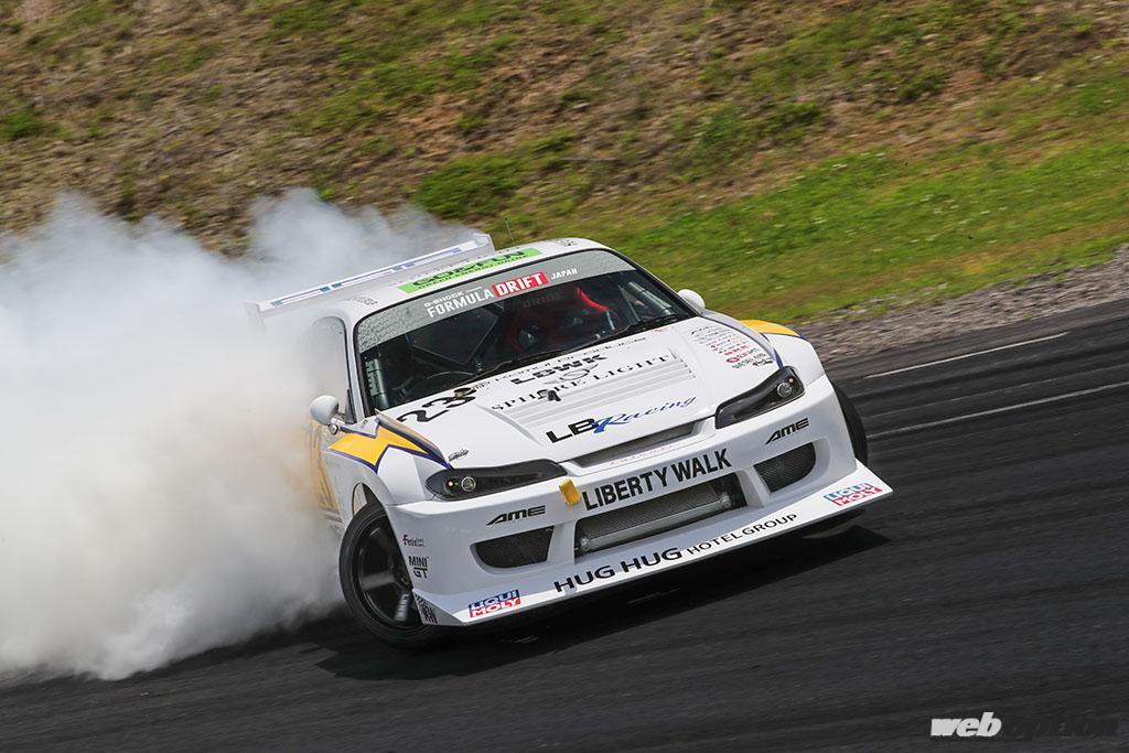 1200馬力の4ローターエンジン搭載！」リバティーウォーク作の魔改造S15