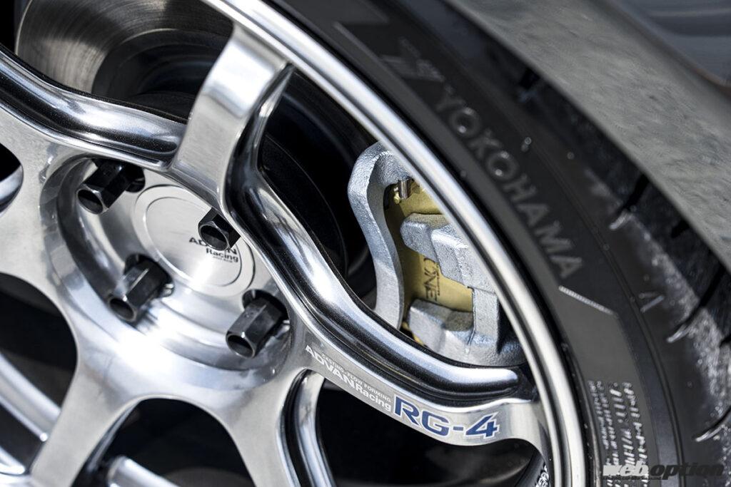 ビッグキャリパーにも対応した17インチモデル！」アドバンレーシング