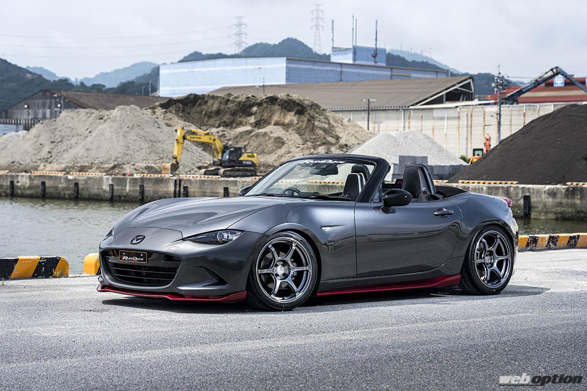 ビッグキャリパーにも対応した17インチモデル！」アドバンレーシング