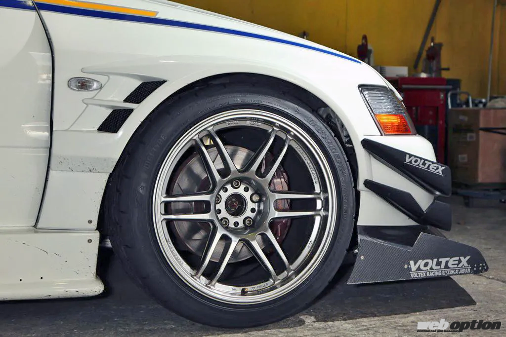 最強ランエボ“サイバーエボ”のノウハウを投入！」快適装備満載でも速い