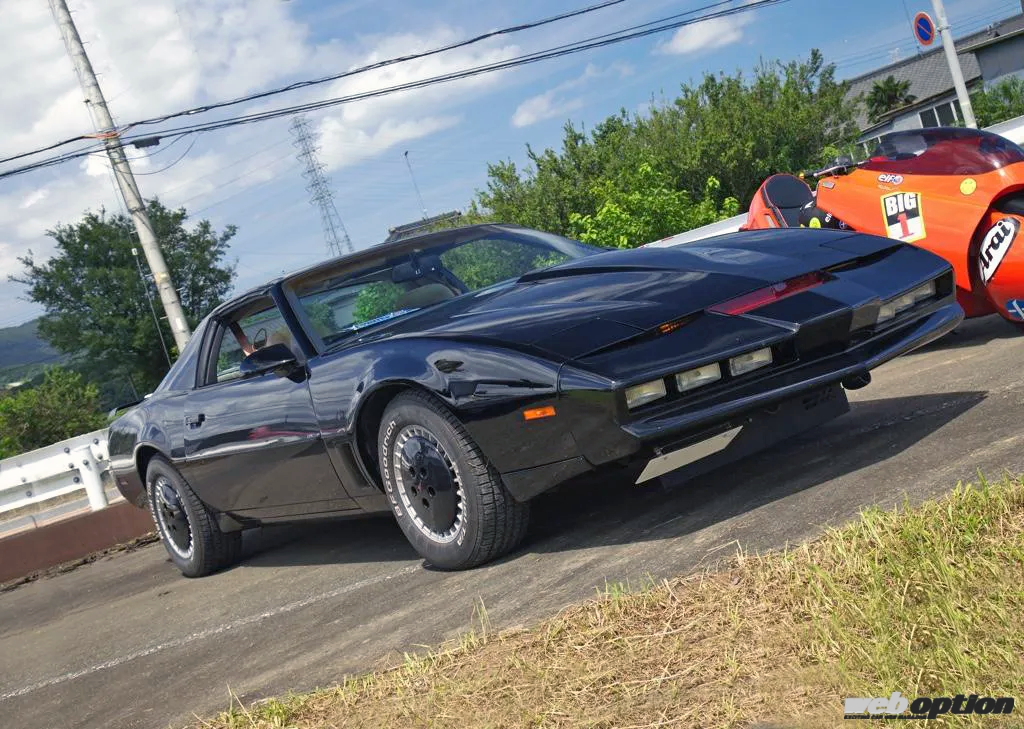 思わずキットぉお！と叫びたくなる完成度」ナイト2000の完コピ仕様に