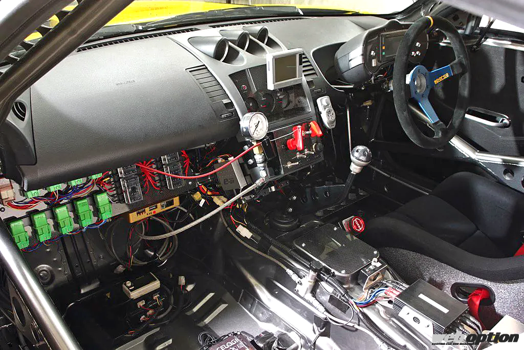 アテーサ4WDを搭載した魔改造Z33、見参」美しすぎるツインターボの心臓