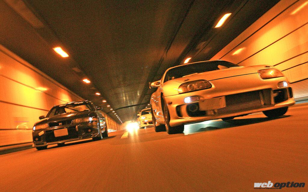 湾岸に魅了されて・・・」最高速チーム“MidNight”の看板を背負って走り