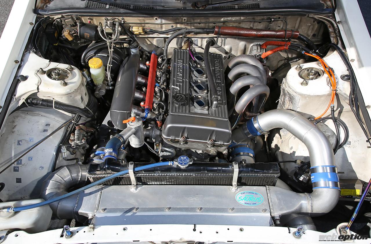 スカイライン　DR30 FJ20 エンジン用インテークマニホールド インテークマニホールド取り外し（日産 スカイライン・R30）by