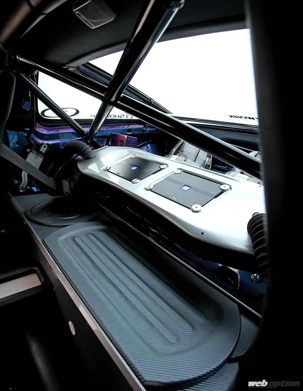 美しすぎる内装を持つS15顔のシルエイティ！」“走り”と“魅せる”を両立