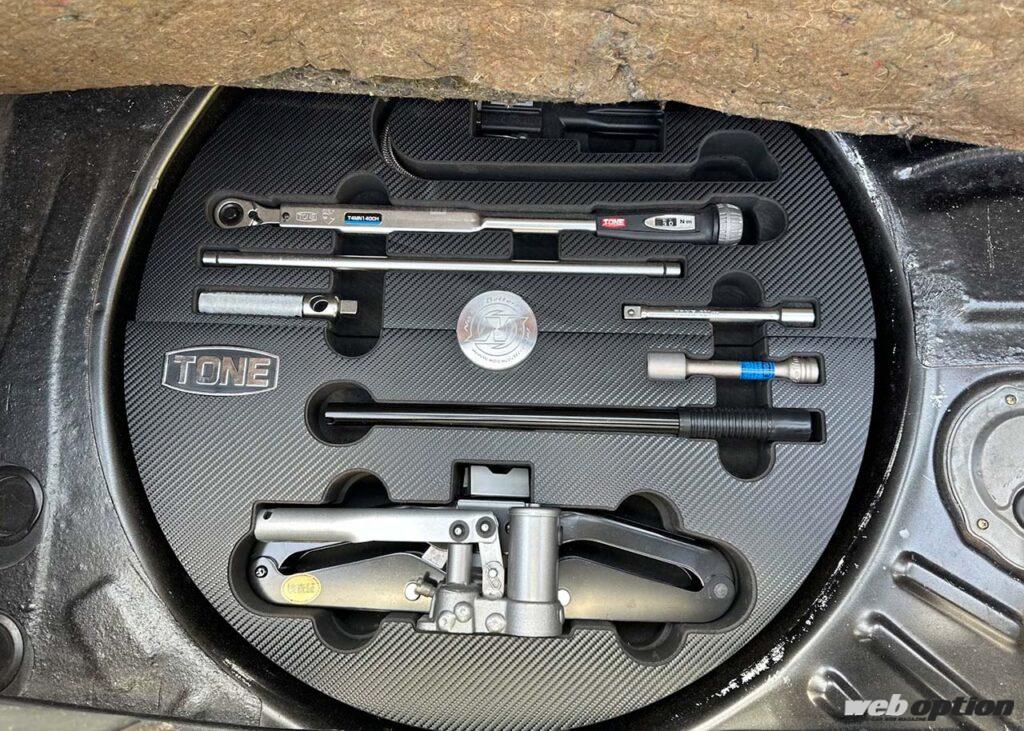 ⚠️谷口出品 AE86＆AE85のトランクルームにジャストフィット！」TONEの車載ツール