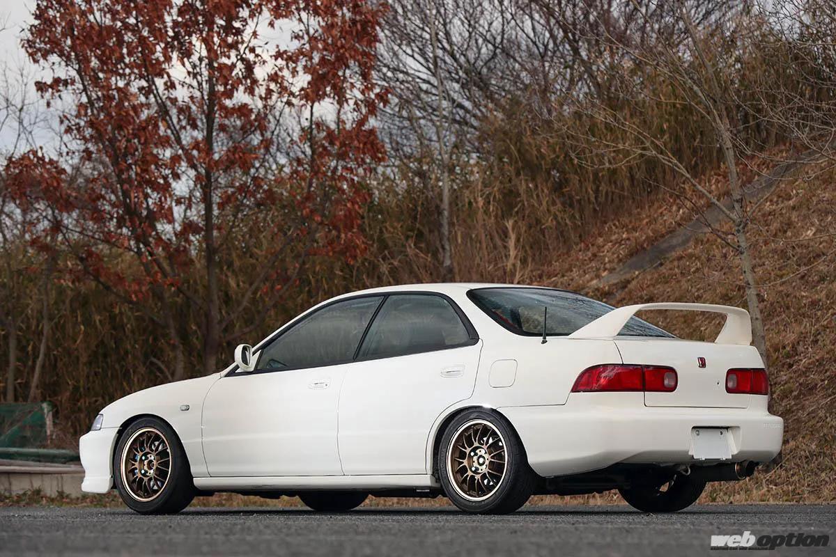 ② DB8 インテグラ タイプＲ 白 98スペック 98 純正 フロント フェンダー 左 助手席 側 ASSY B18C DC2 EK9 B16B EK4 EG6 B16A 噂の真相：インテグラタイプRの変遷とグレード。レースベース車は要