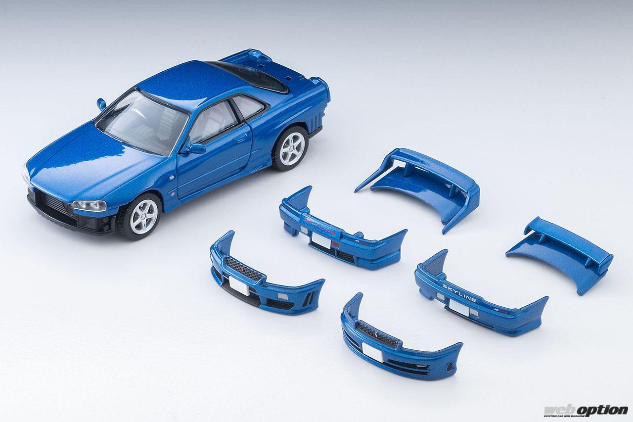 ノーマルバンパーと純正オプションバンパーの付け替えが楽しめる