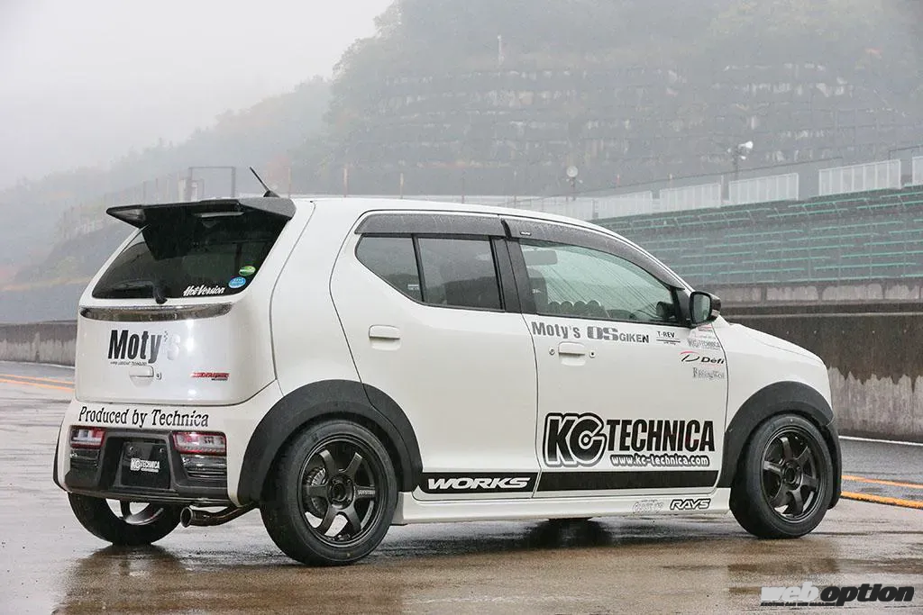 135馬力の快速アルトワークスをレーサーが試す！」エンジン本体