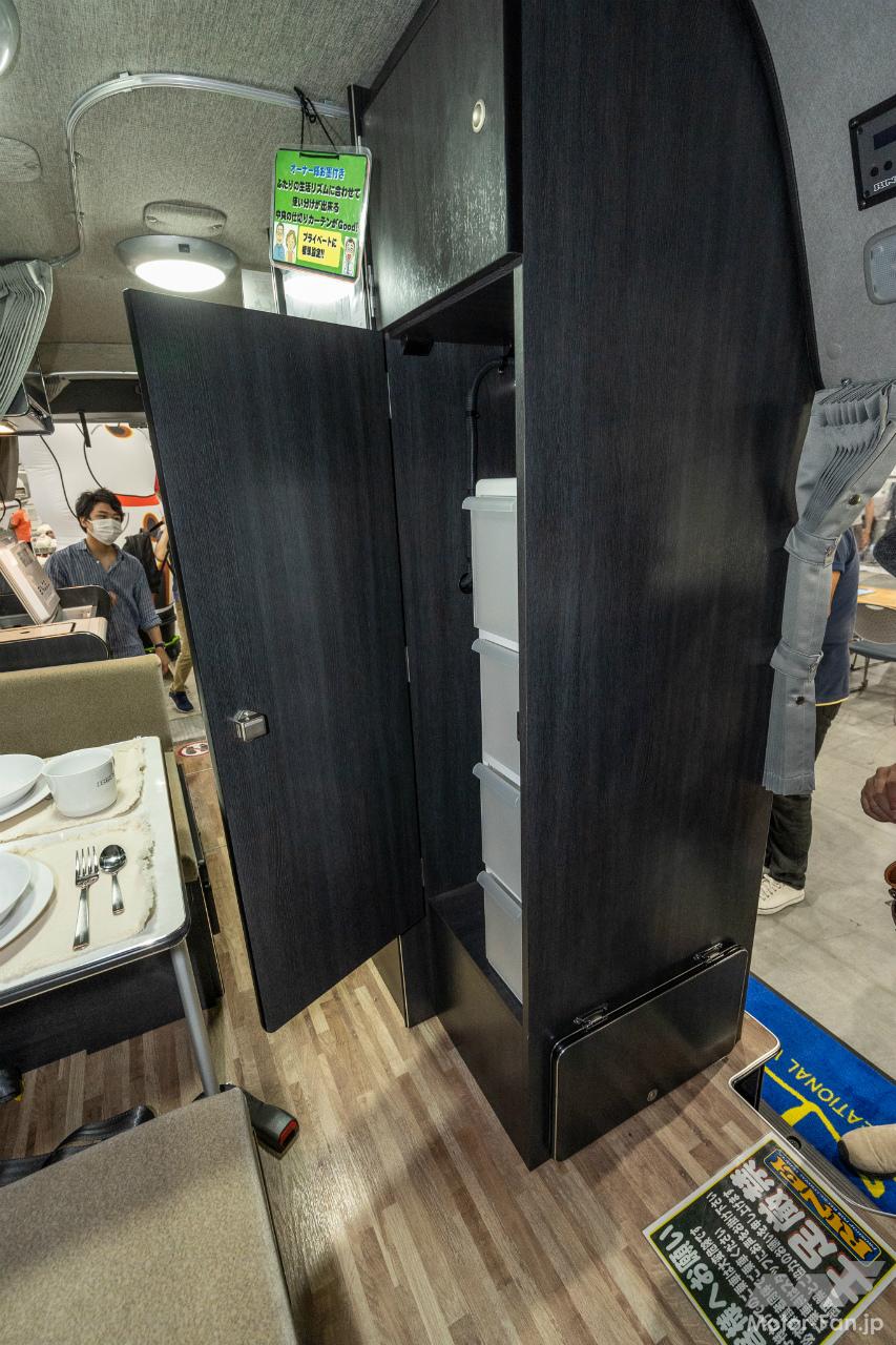 バカンチェス プライベートのクローゼット