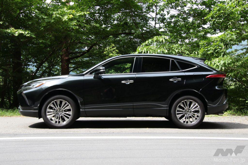 【トヨタ・ハリアーハイブリッドZ“レザーパッケージ”（FF）】全長：4740mm、ホイールベース：2690mm、最低地上高：190mm、最小回転半径：5.7m