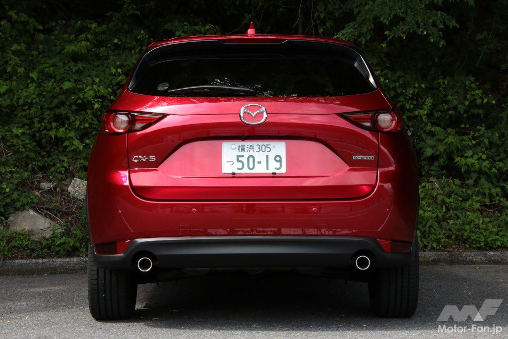 全高：1690mm、リヤトレッド：1595mm