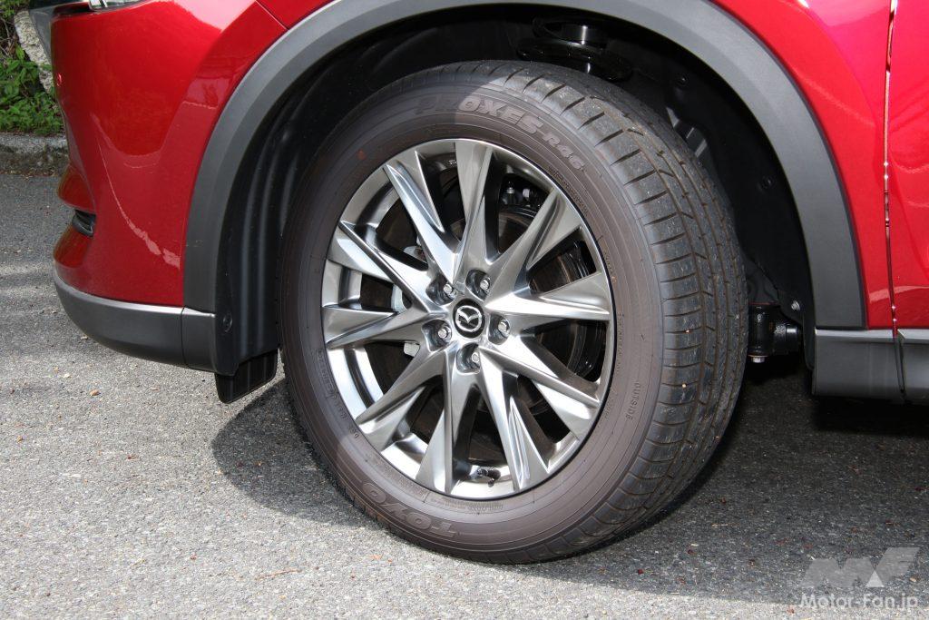 CX-5のテスト車両は225/55R19 99Vのトーヨー・プロクセスR46を装着