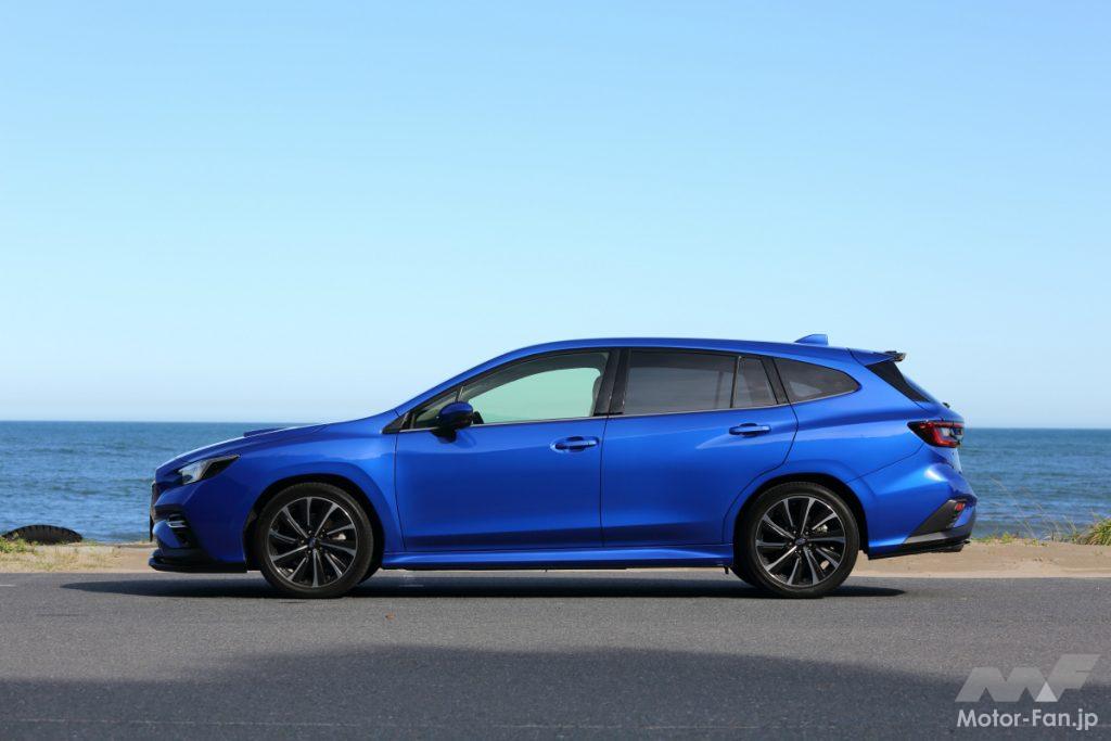 スバル レヴォーグのサイドビュー