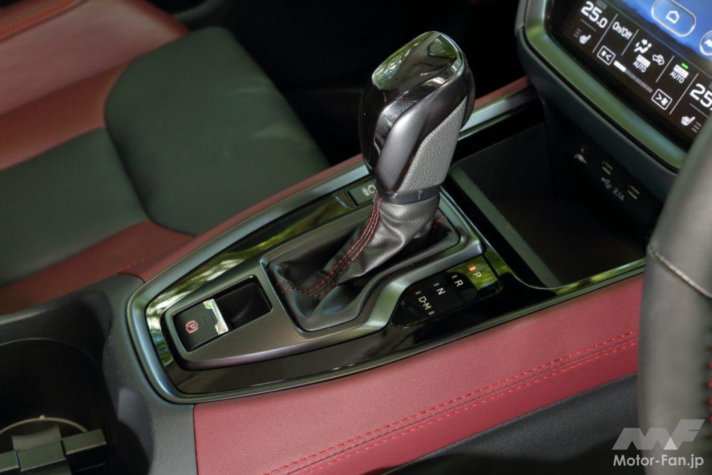 スバル レヴォーグのシフトノブ