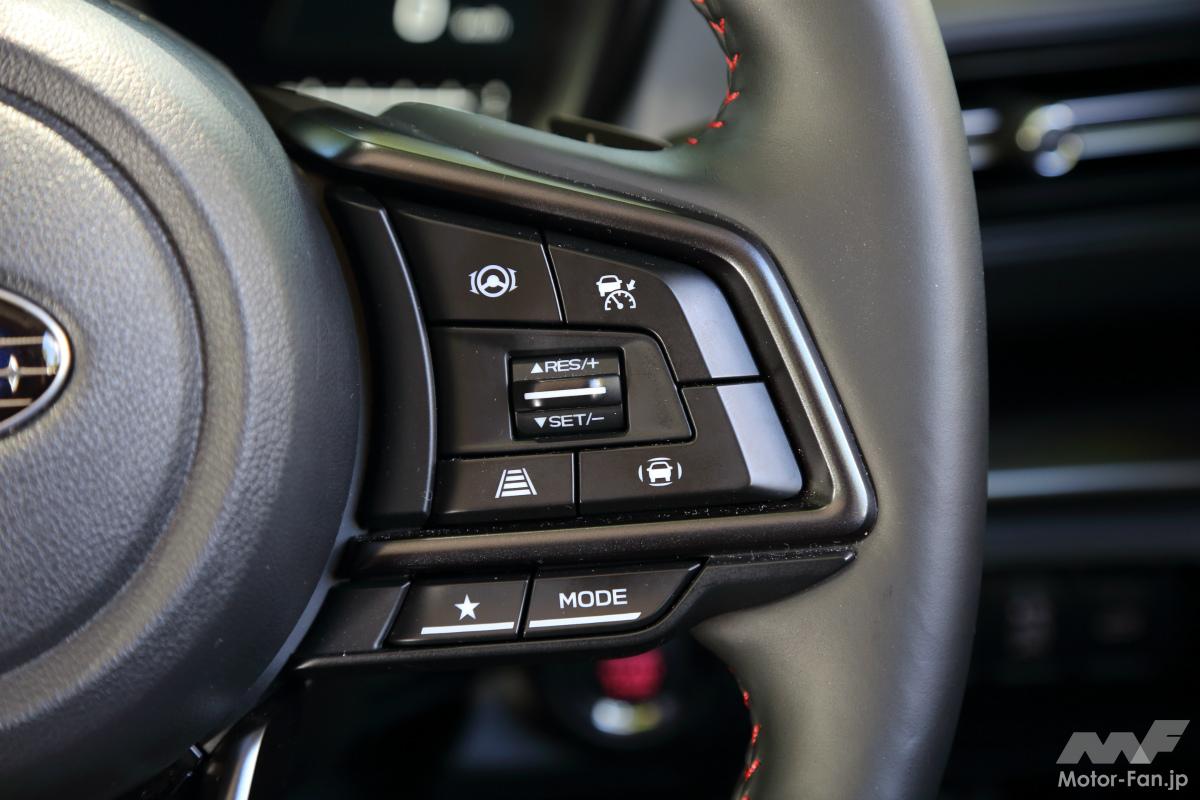 スバル レヴォーグのステアリングスイッチ