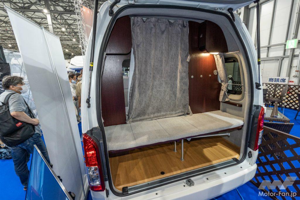 ナッツRV ラディッシュのカーゴスペースベッド