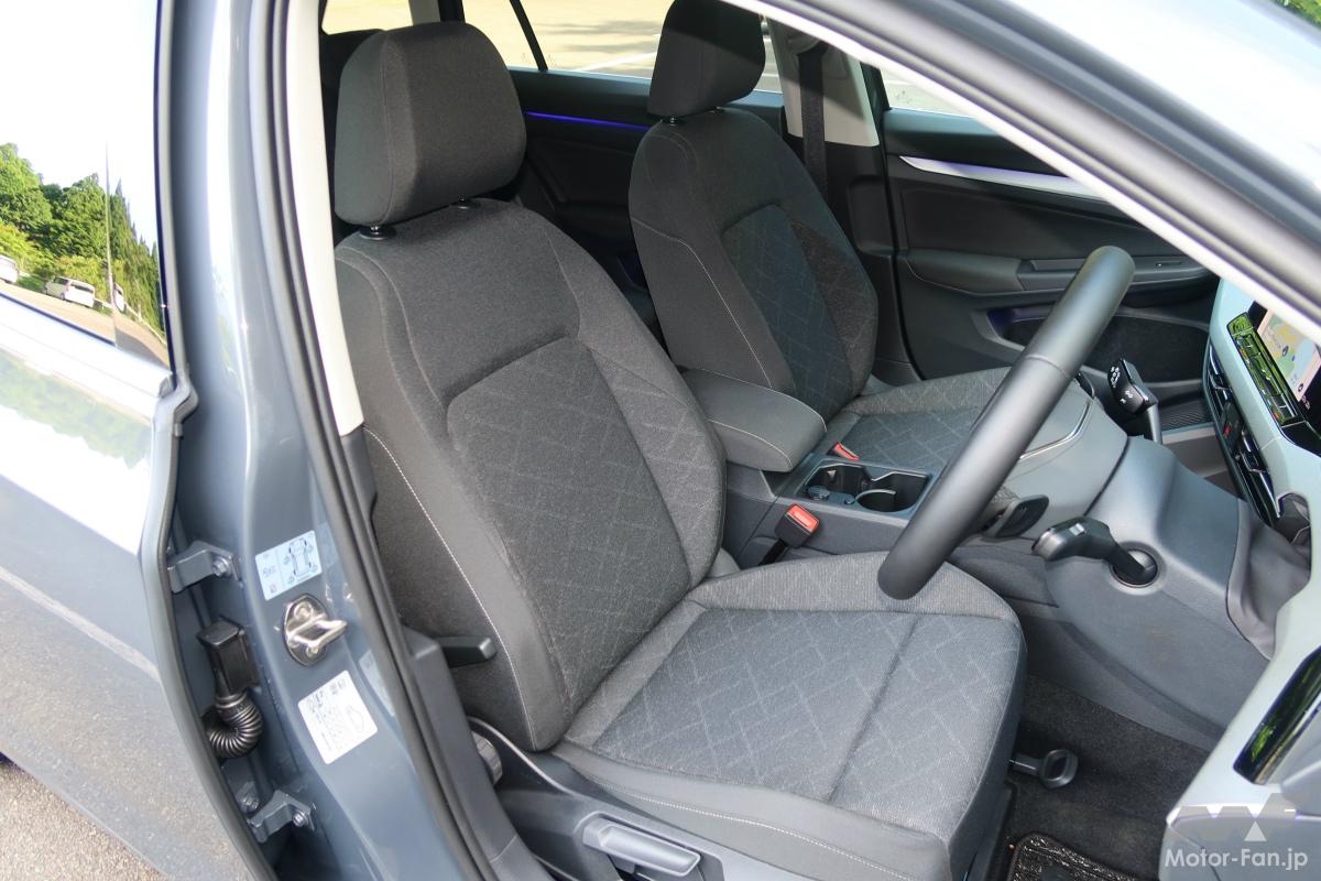 フォルクスワーゲン ゴルフ ヴァリアントの前席