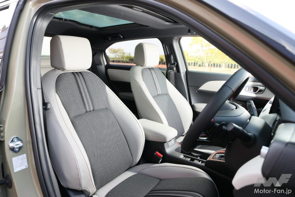 ホンダ ヴェゼル PLaYの内装