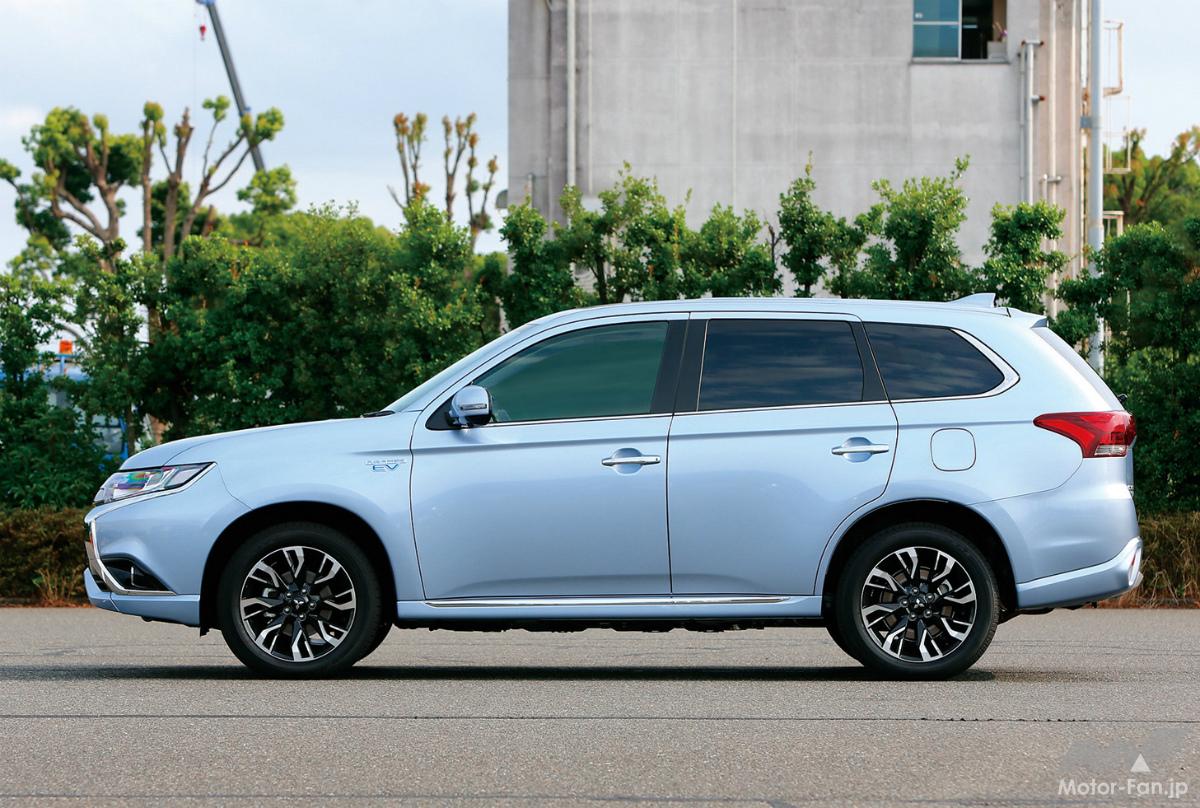 三菱アウトランダーPHEV