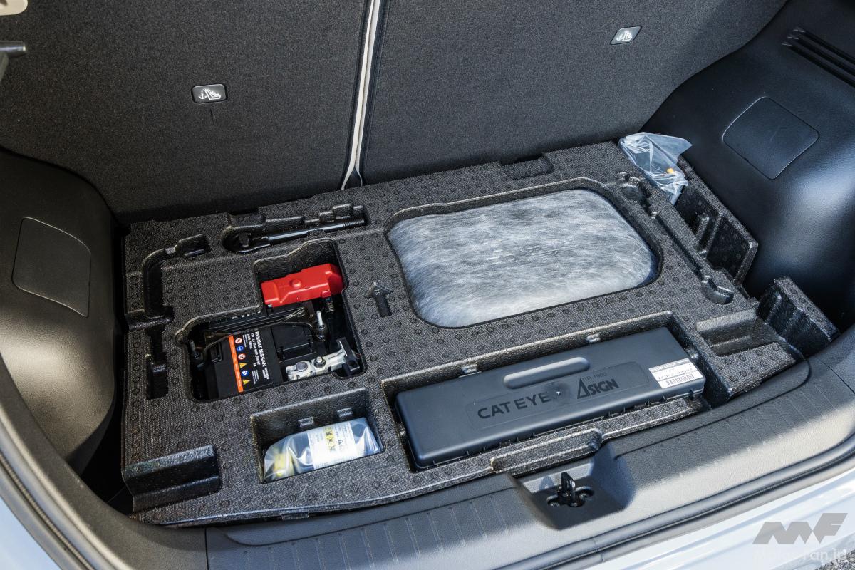 日産ノート オーラ